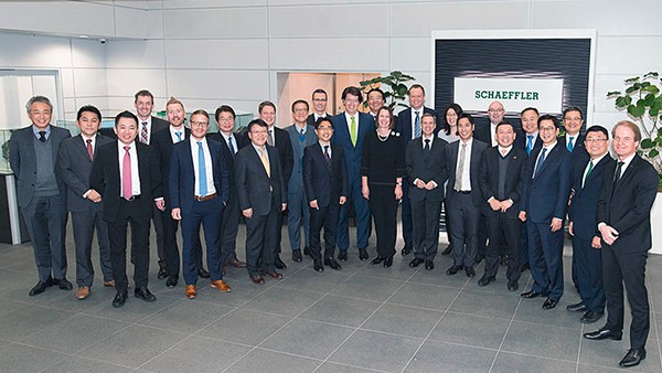 Kick-off für die Initiative „Leadership & Corporate Values“ im Rahmen des Zukunftsprogramms „Agenda 4 plus One“ in der Region Asien/Pazifik.