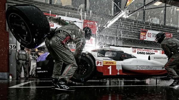 Innovative power at Schaeffler and Porsche