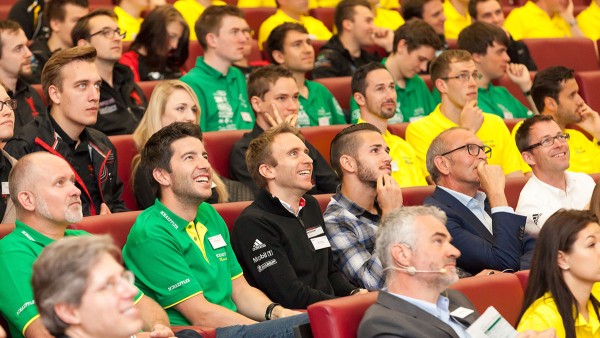 Formula Student participants and Schaeffler representatives at the Motorsport Academy in Herzogenaurach
