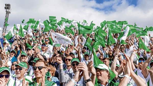 Fans can vote for their favourite driver to give him a chance to win an extra performance boost during the race.