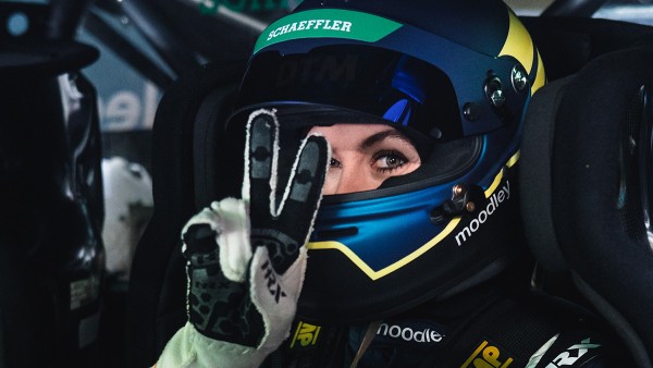 Sophia Flörsch starts in the VCO ProSIM SERIES alongside well-known Esports racers.