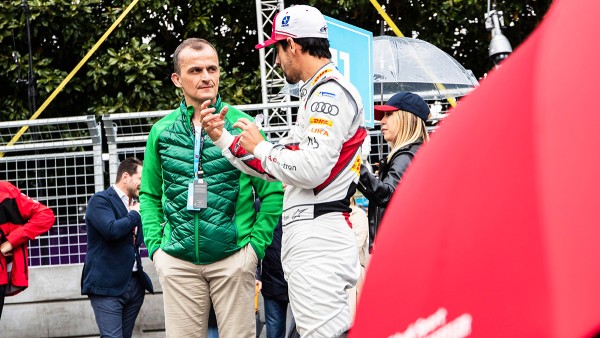 Matthias Zink und Lucas di Grassi (von links)