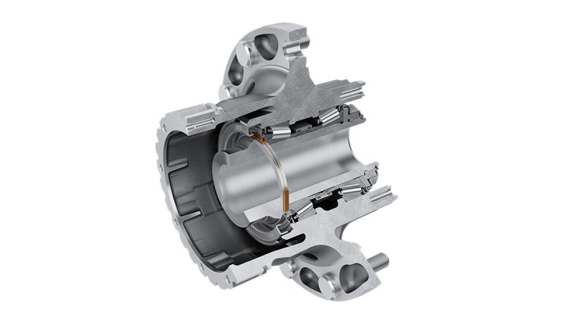 Equipped with sensors, the intelligent wheel bearing measures the temperature and forces at the wheel hub, ensuring predictive maintenance.