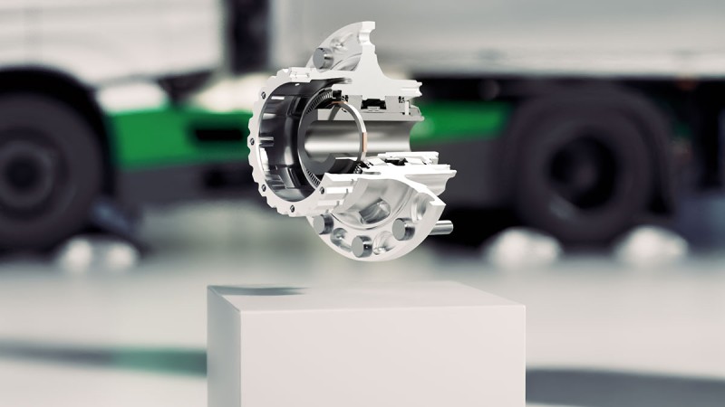Equipped with sensors, the intelligent wheel bearing measures the temperature and forces at the wheel hub, ensuring predictive maintenance.