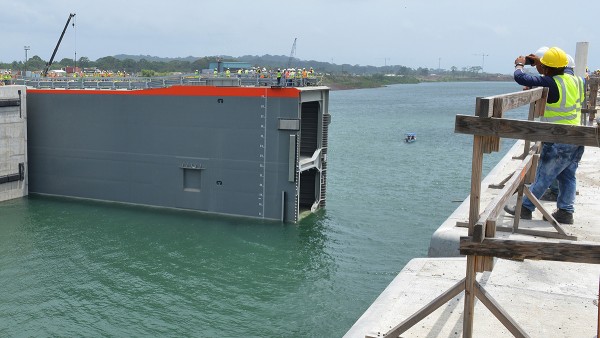 Project business: Schaeffler Italy and Cimolai Technology worked together in supplying the bearing technology for the floodgates on the new Panama Canal.